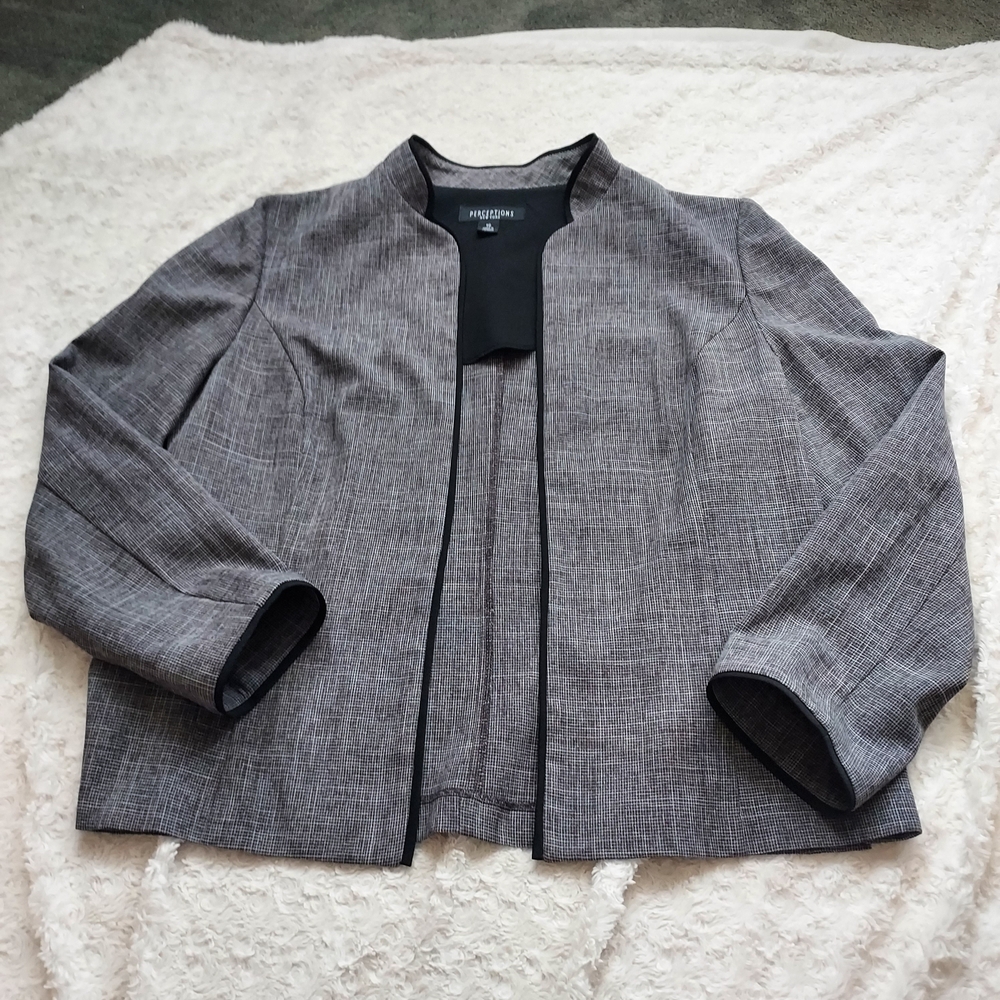Sophisticated Perception NY Gray Open Front Blazer Size 16 Career Office Church